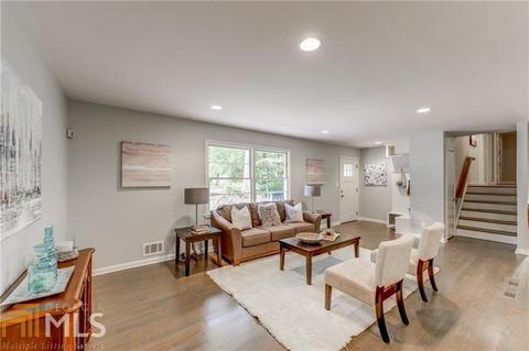 3312 N Embry Cir, Chamblee, GA 30341 photo 3