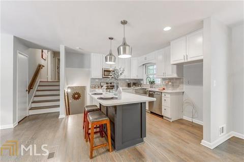 3312 N Embry Cir, Chamblee, GA 30341 photo 11