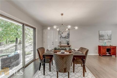 3312 N Embry Cir, Chamblee, GA 30341 photo 7