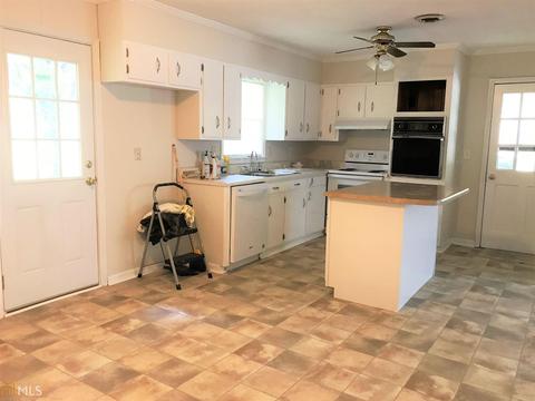 124 Limestone Rd, Cochran, GA 31014 photo 4