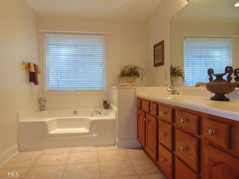 100 Planters Ridge Dr, Lagrange, GA 30240 photo 15