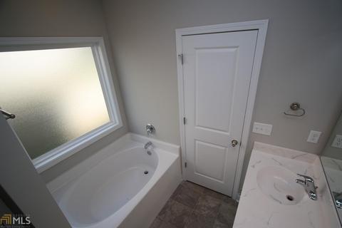 113 Celebration Blvd, Lagrange, GA 30241 photo 6