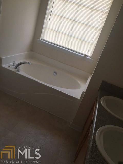 65 Kendall Ln, Covington, GA 30014 photo 11