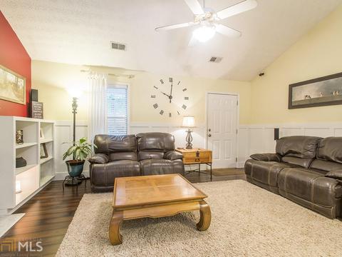 206 Grande Ct, Jackson, GA 30233 photo 4