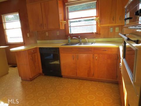 137 Clearview Dr, Toccoa, GA 30577 photo 2