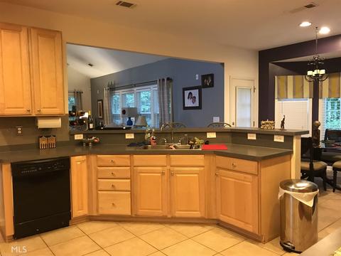 85 S Links Dr, Covington, GA 30014 photo 9