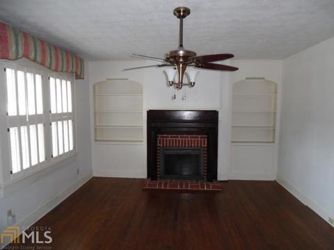 328 E Doyle St, Toccoa, GA 30577 photo 3