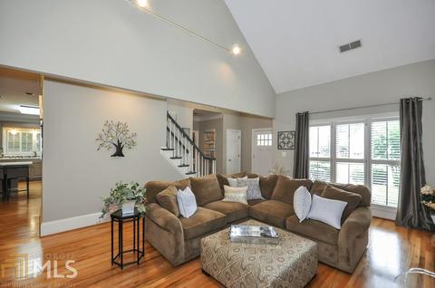 3765 Mill Creek Ct, Chamblee, GA 30341 photo 17