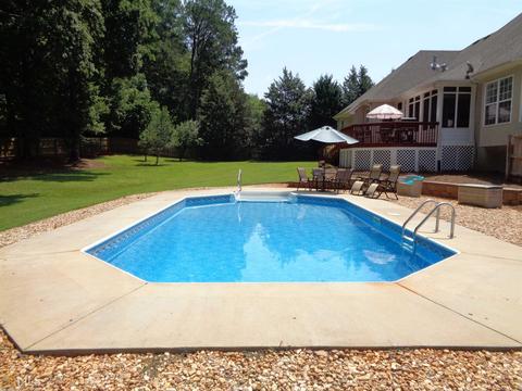 215 S Fork Rd, Tyrone, GA 30290 photo 4