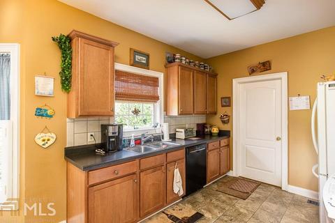 524 Chambers Rd, Commerce, GA 30530 photo 6