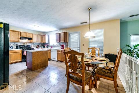 12051 N Hill Dr, Hampton, GA 30228 photo 11