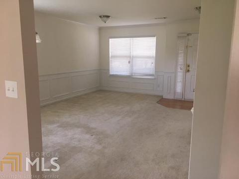 6788 Mason Ln, Rex, GA 30273 photo 4
