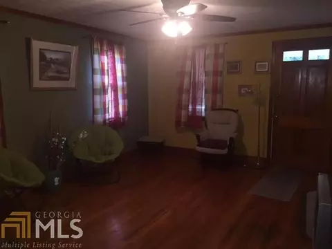 5603 Owens Dr, Austell, GA 30106 photo 3