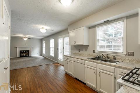 2970 Abbotts Pointe Dr, Duluth, GA 30097 photo 8