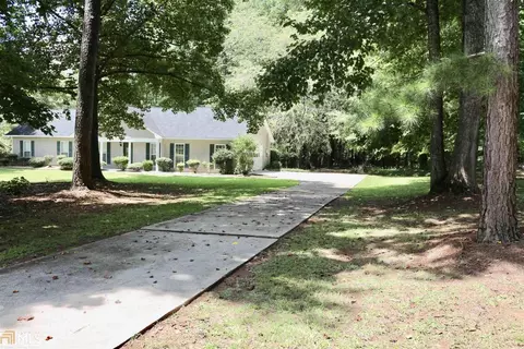 984 Stewart Rd, Lagrange, GA 30241 photo 2