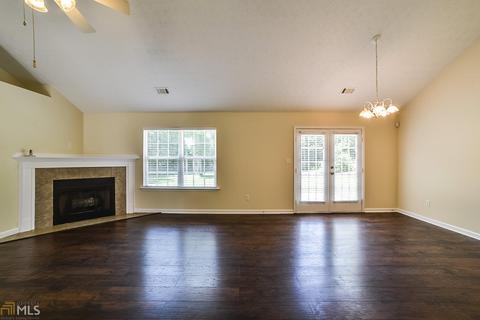 324 Cobb Ct, Hampton, GA 30228 photo 9