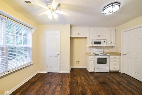 324 Cobb Ct, Hampton, GA 30228 photo 5