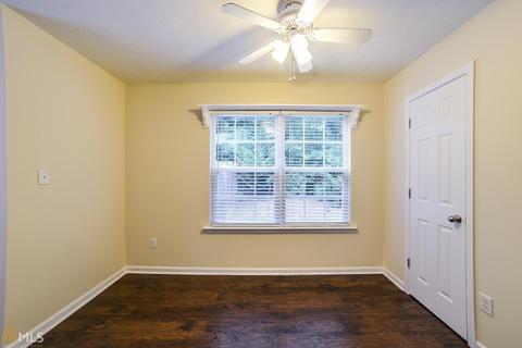 324 Cobb Ct, Hampton, GA 30228 photo 3