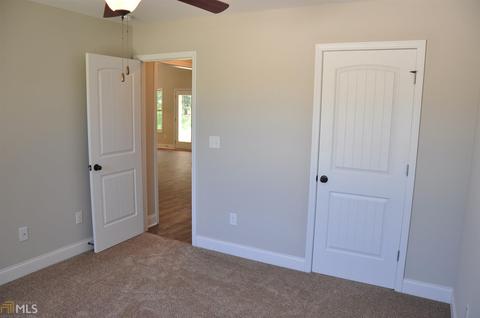 220 Dixon Cir, Williamson, GA 30292 photo 21