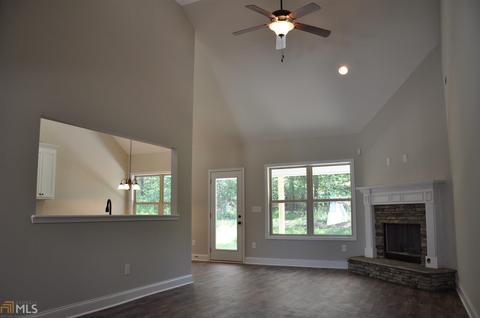 220 Dixon Cir, Williamson, GA 30292 photo 11