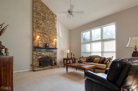 827 Summer Forest Dr, Suwanee, GA 30024 photo 12