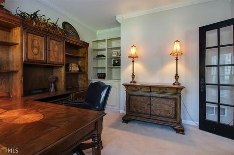 827 Summer Forest Dr, Suwanee, GA 30024 photo 5