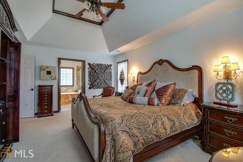 827 Summer Forest Dr, Suwanee, GA 30024 photo 17