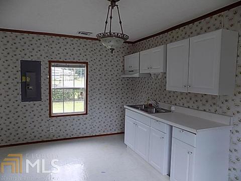 222 Webster St, Lagrange, GA 30241 photo 3