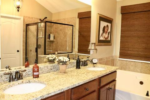528 Bryant Lk, Lagrange, GA 30241 photo 11
