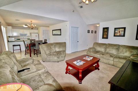 198 Vera Ln, Register, GA 30452 photo 8