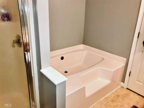43 Nantucket Dr, Lagrange, GA 30241 photo 8
