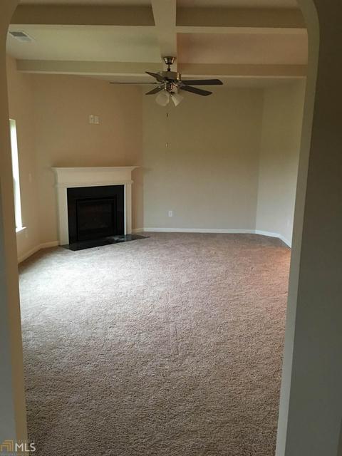 7025 Creswell Dr, Rex, GA 30273 photo 11