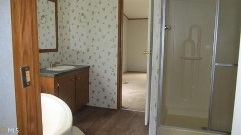 1925 Half Circle Dr, Gainesville, GA 30507 photo 9