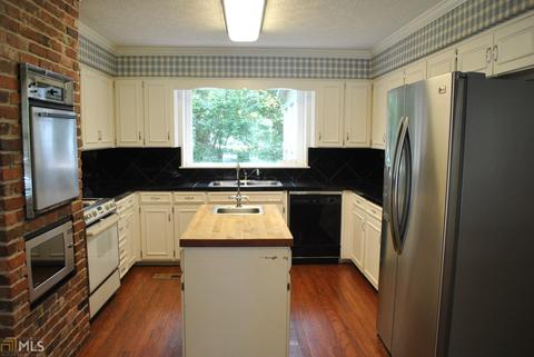 853 Piney Woods Dr, Lagrange, GA 30240 photo 17