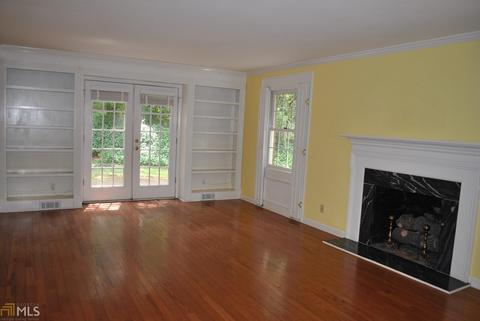 853 Piney Woods Dr, Lagrange, GA 30240 photo 3
