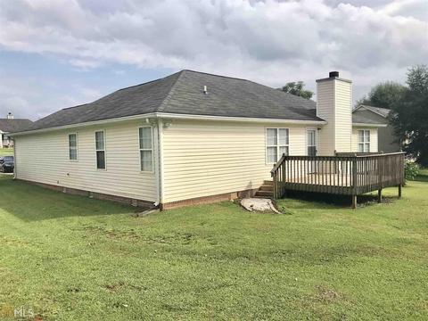 105 Hannah Dr, Colbert, GA 30628 photo 3