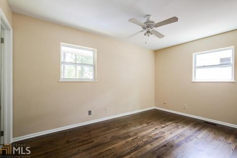 3857 Captain Dr, Chamblee, GA 30341 photo 12