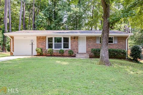 3857 Captain Dr, Chamblee, GA 30341 photo 1