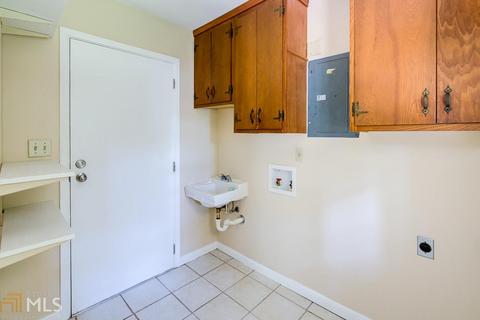 3857 Captain Dr, Chamblee, GA 30341 photo 21