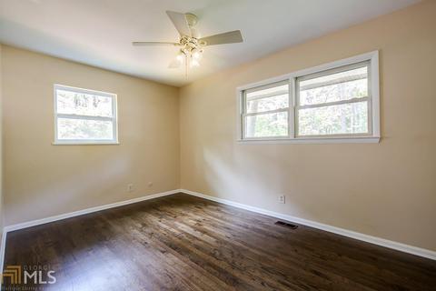 3857 Captain Dr, Chamblee, GA 30341 photo 10