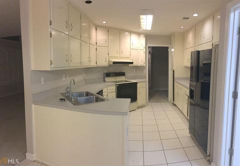 70 Pates Lake Way, Hampton, GA 30228 photo 3