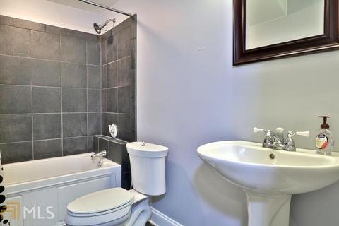 1116 Hiddenbrook Ln, Suwanee, GA 30024 photo 23