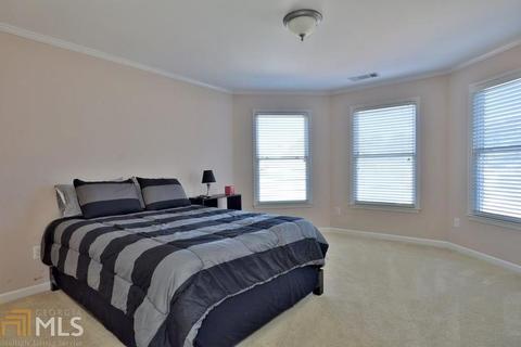 1116 Hiddenbrook Ln, Suwanee, GA 30024 photo 17