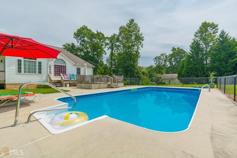 126 Silverwood Dr, Cornelia, GA 30531 photo 5