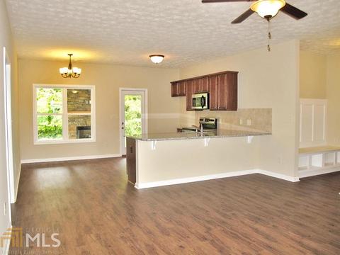 401 Perimeter Dr, Lagrange, GA 30241 photo 4