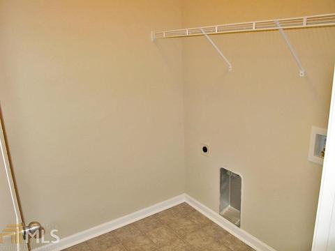 401 Perimeter Dr, Lagrange, GA 30241 photo 10