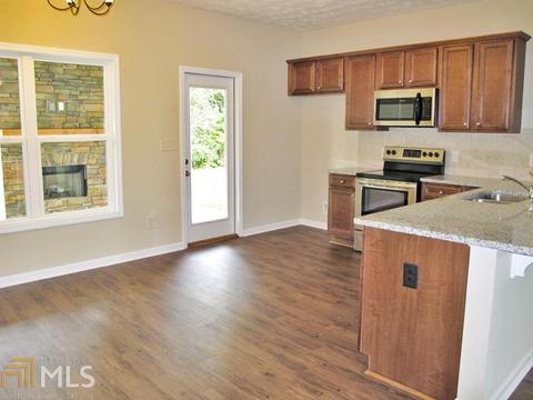 401 Perimeter Dr, Lagrange, GA 30241 photo 6