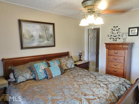 240 Pebble Ridge Dr, Covington, GA 30016 photo 9