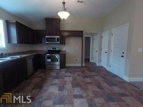 205 Needleleaf Dr, Barnesville, GA 30204 photo 7