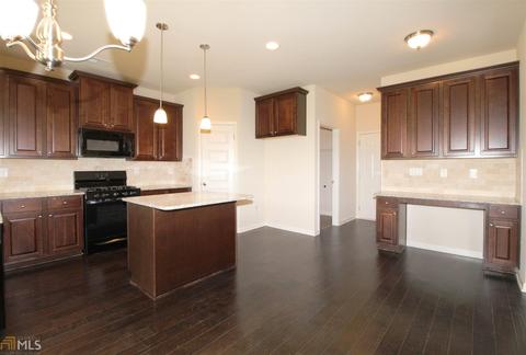 634 Toronto Cir, Hampton, GA 30228 photo 9